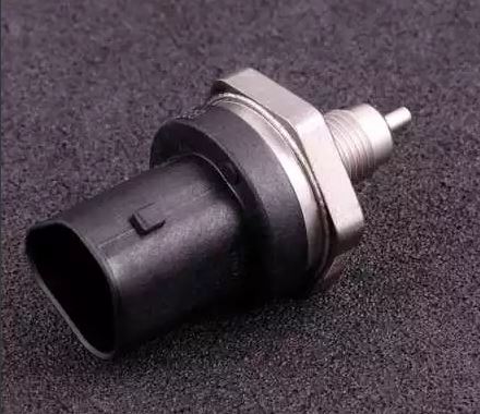 Bosch Combined pressure and temp fluid sensor M10x1 0261230340 / 0261230482 - 4