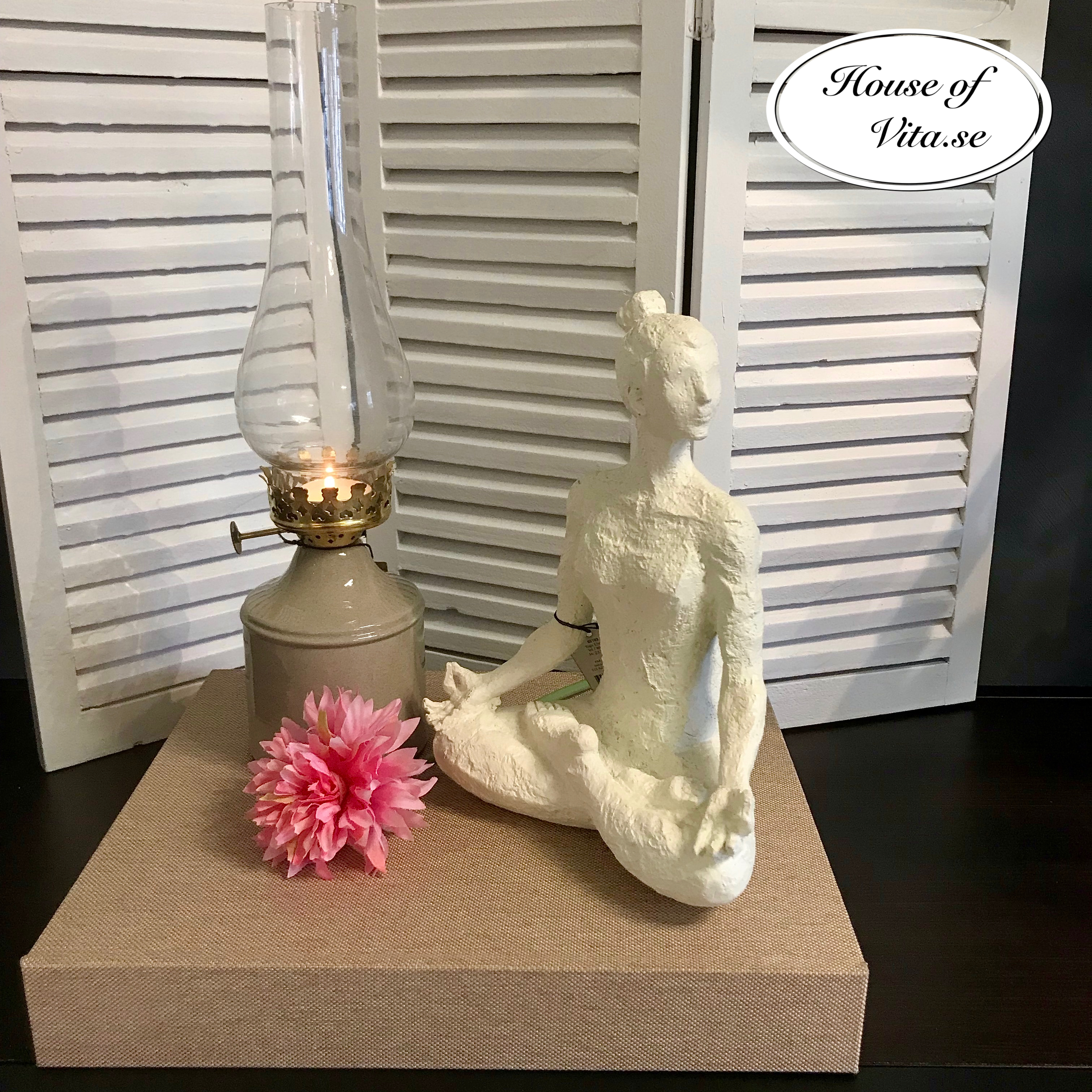 Yoga Etenia, vit H.23.5cm - 2