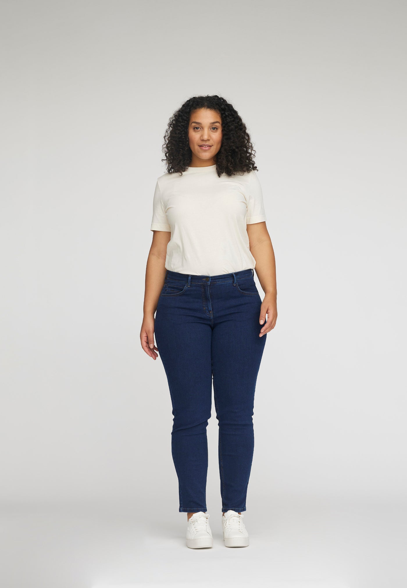 Christie Regular ML - Laurie