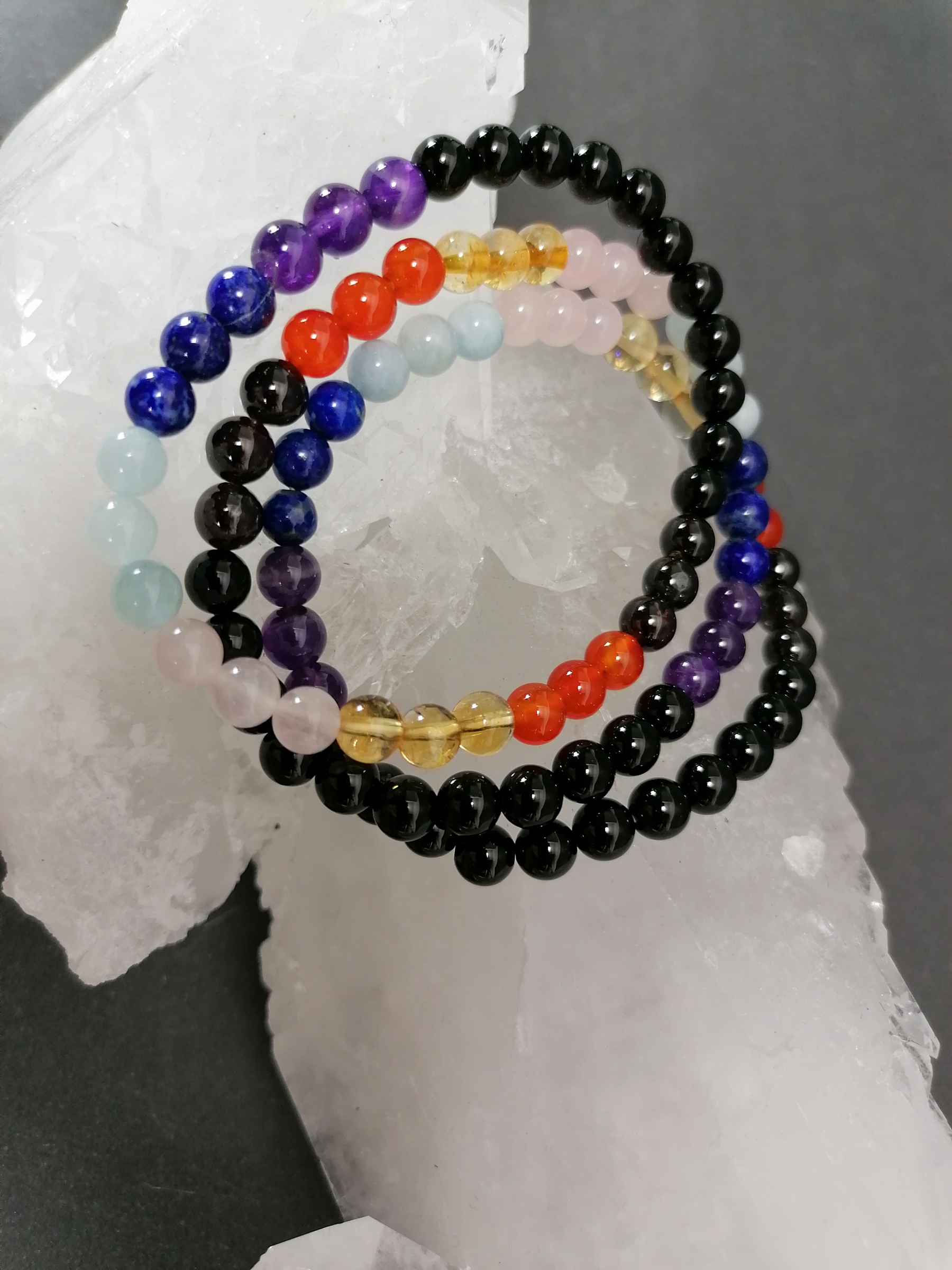 Chakra Armband - 6mm Runda Pärlor 