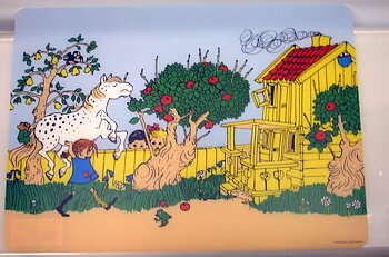 Bordstablett 3304 Pippi, tallriksunderlägg i miljövänlig plast. 
