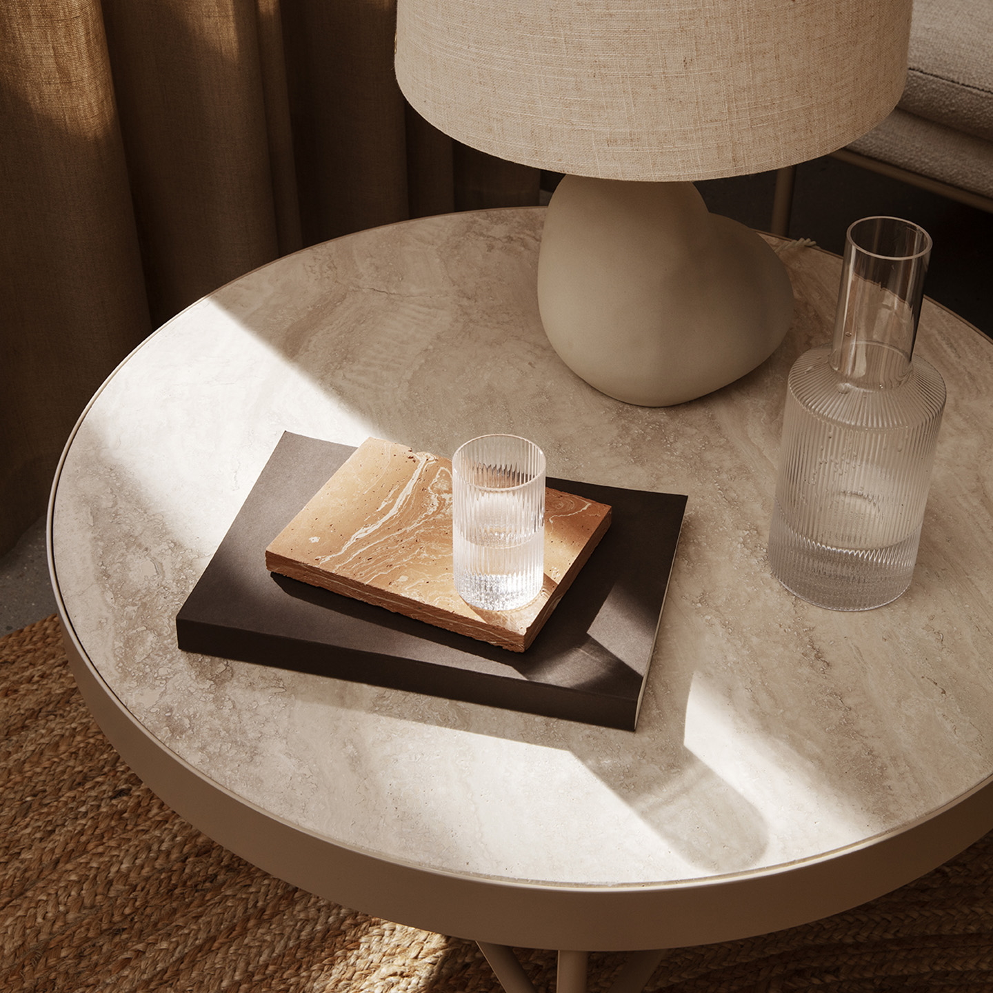 Travertin Soffbord Runt Cashmere Ferm Living - 4