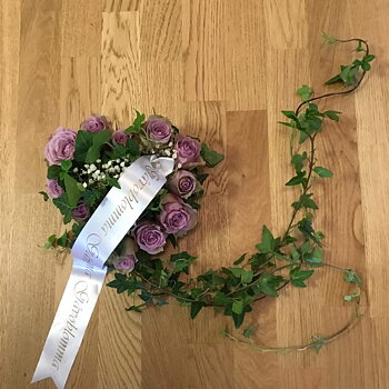 Begravningshjärta 228 ”gåvoblomma ”