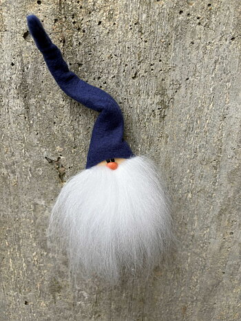 Handgjord Tomtemagnet ca 30 cm Årets Färg-mössa True Blue Vitt skägg Islandsfår
