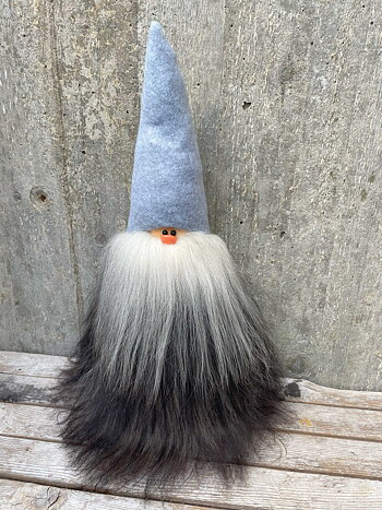 Jätteskäggtomte 45 cm "Årets Färg Arctic Grey"-Mössa Islandsfår Mörkgrått Skägg