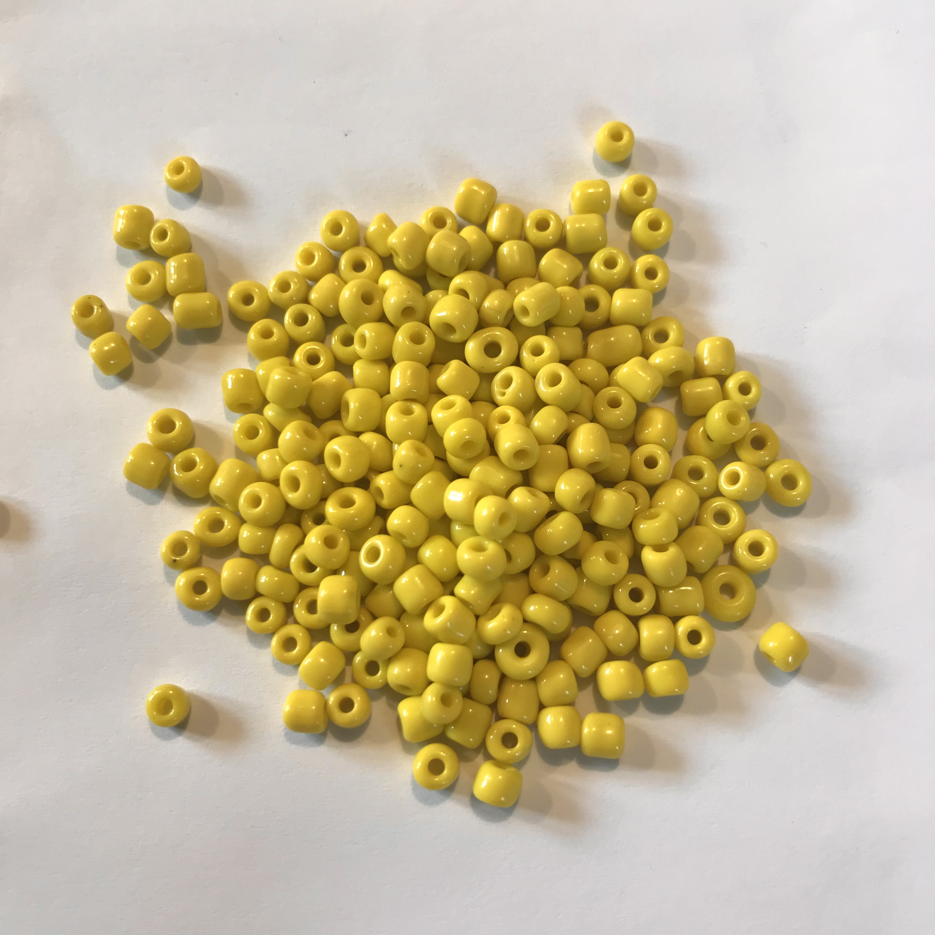 Gul, rocaillepärlor, 4mm, ca 300st/22g