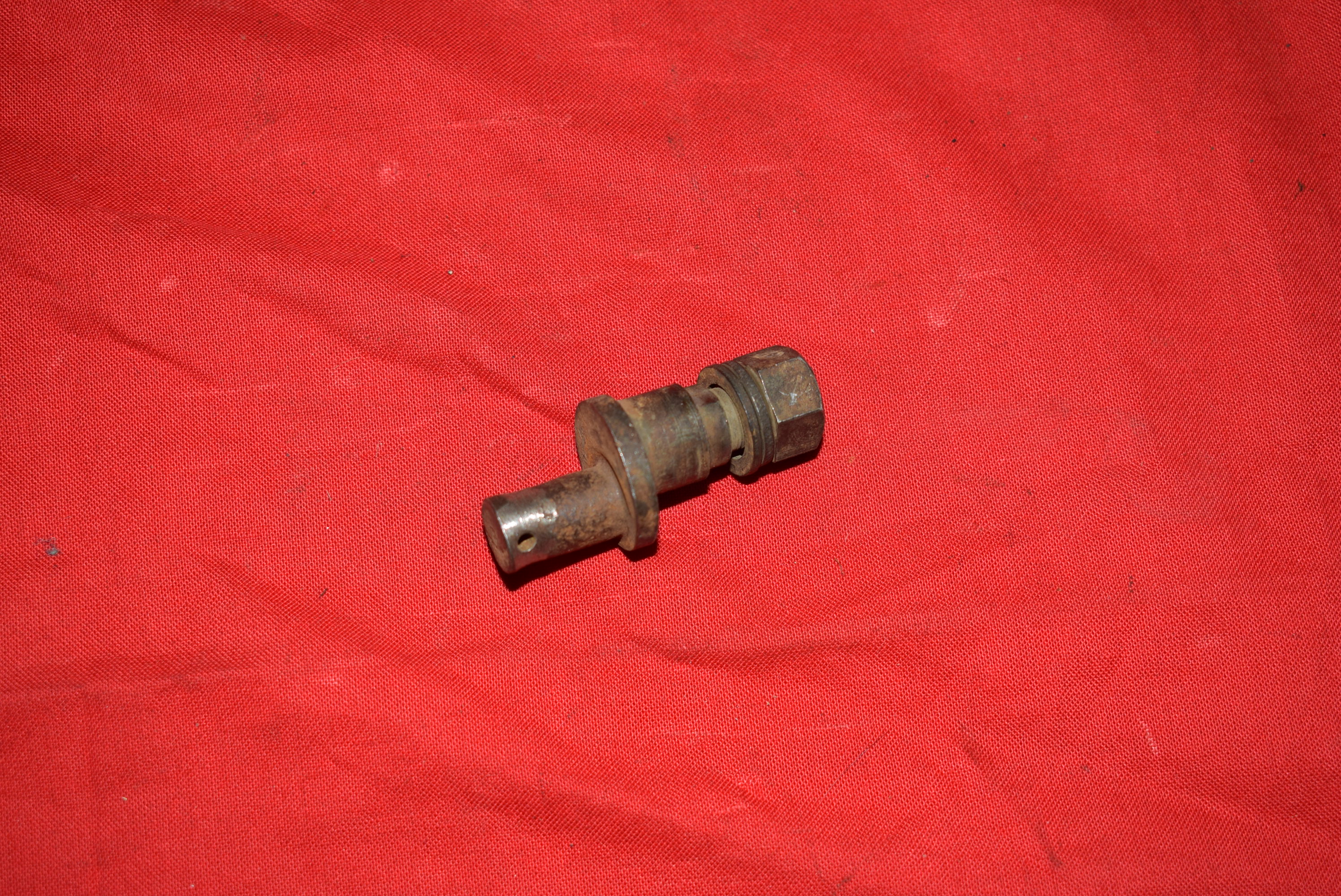 Excenter Bult Kopplings stång Harley 45" 1934-37