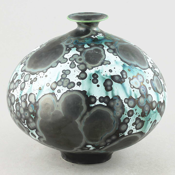 Isak Isaksson (2020) Unique Vase with Polychrome Crystalline Glaze 15 cm
