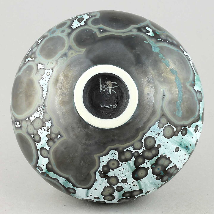 Isak Isaksson (2020) Unique Vase with Polychrome Crystalline Glaze 15 cm
