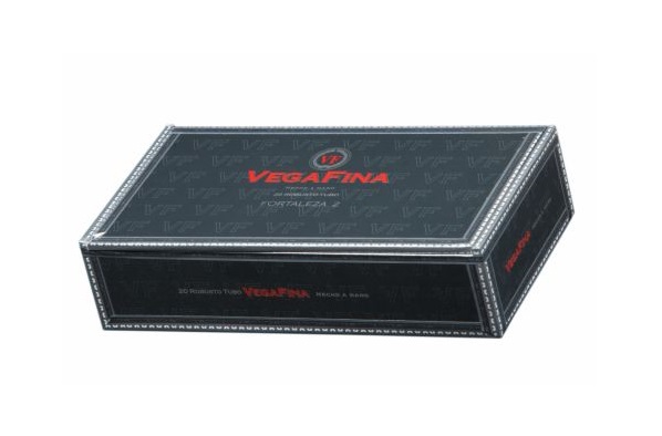 Vegafina Fortaleza 2 Robusto Tubos Box  20p