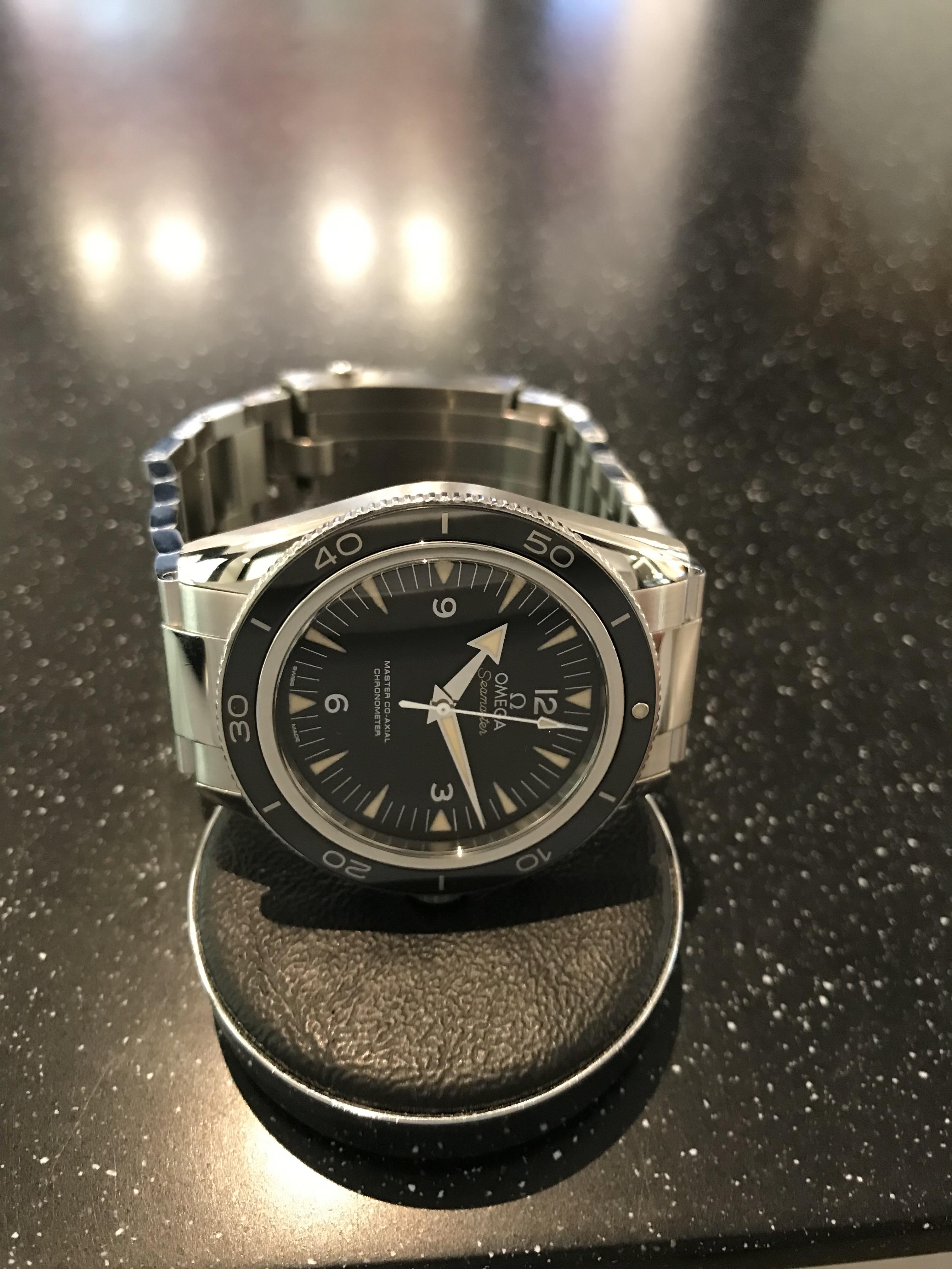 SÅLD 5 oktober 2021 för 39.900:- Omega Seamaster 300 Master Co-Axial Chronometer 41 mm Svart