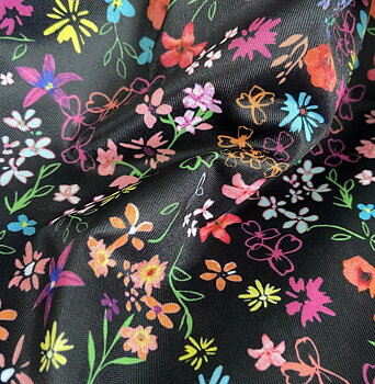 Powernet - Svart med vackra blommor 