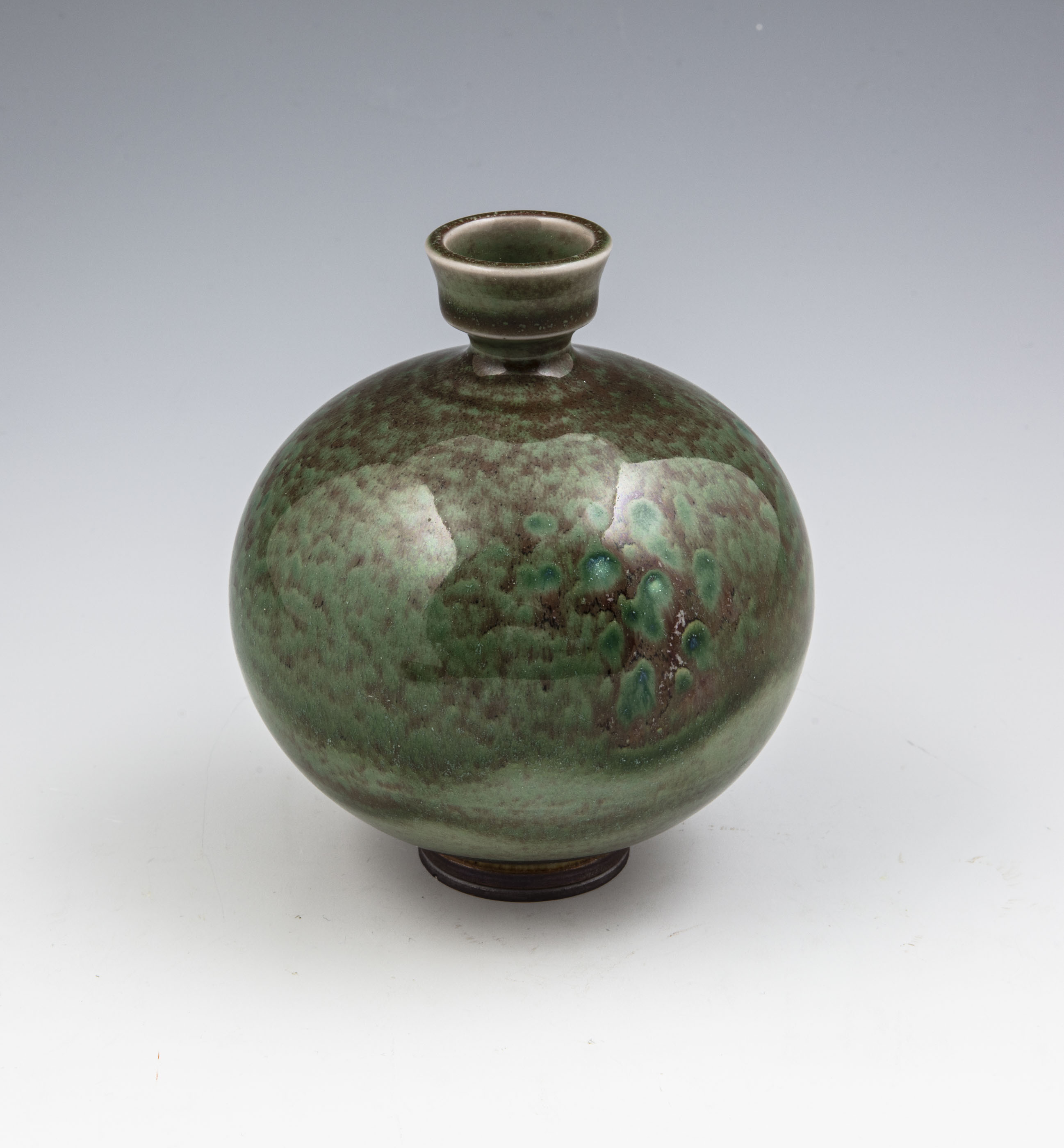 Small Vase - Studio hand - 2