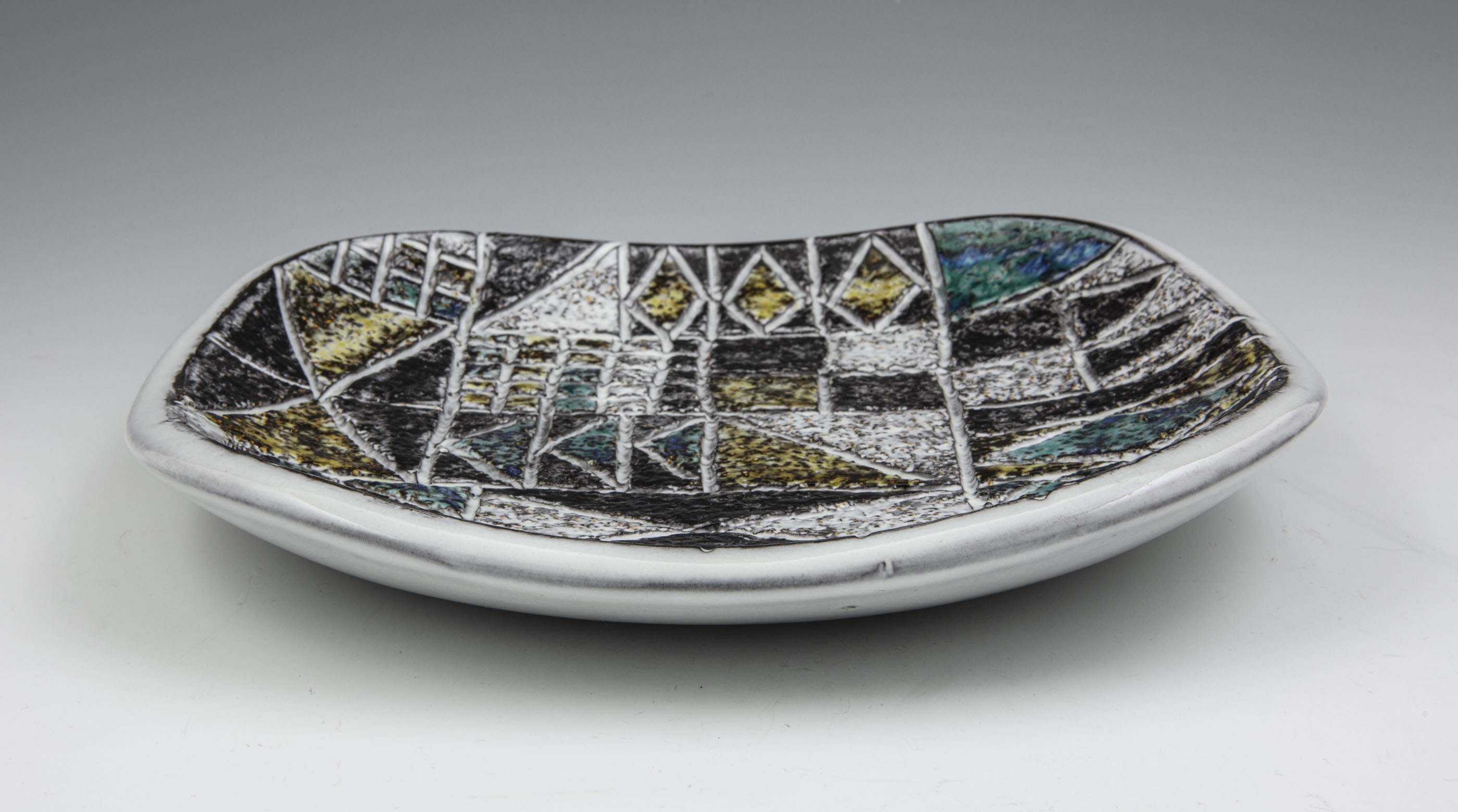 Tri - Plate / Bowl no. 2671 - 2