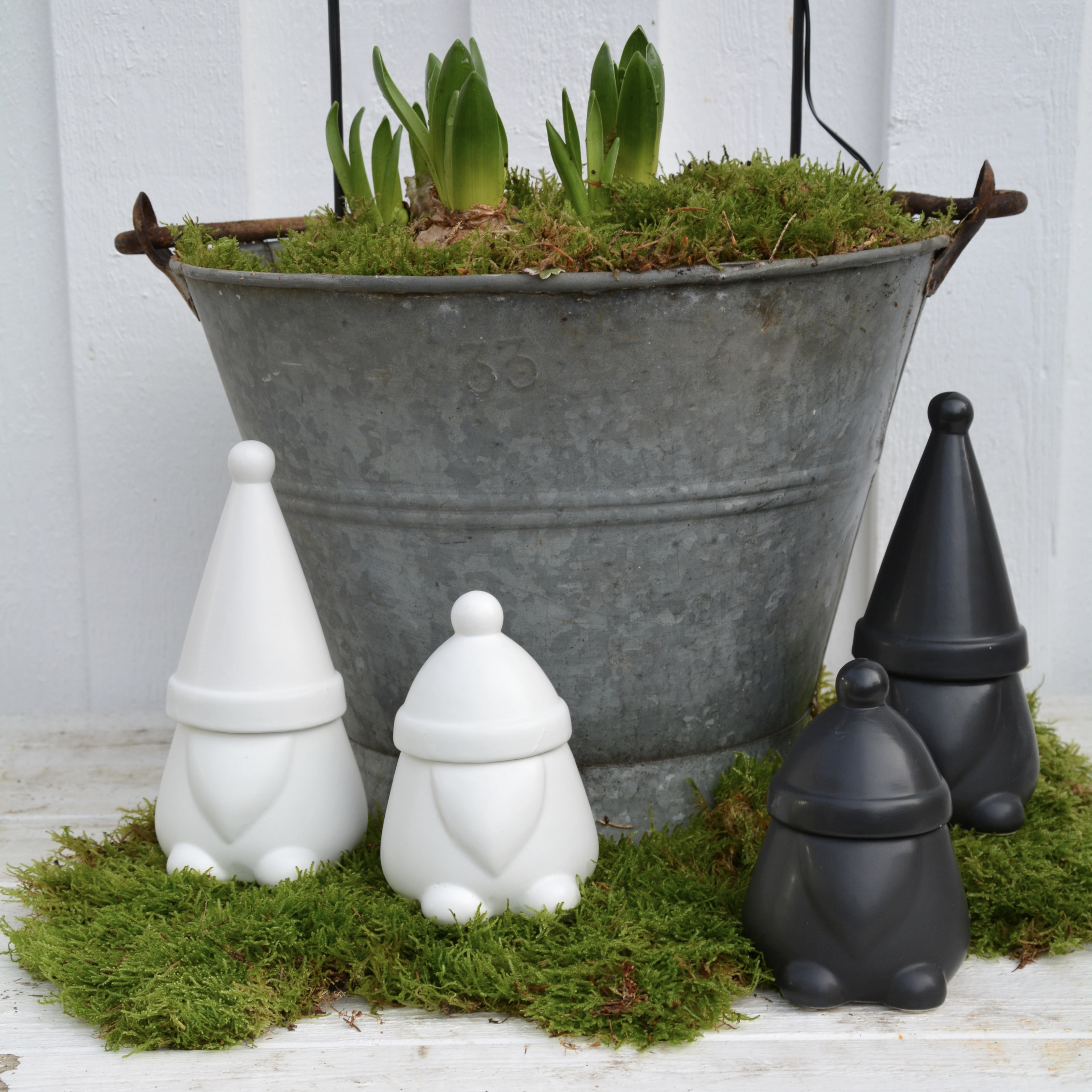 Tomte / skål svart liten. 12 cm - 4