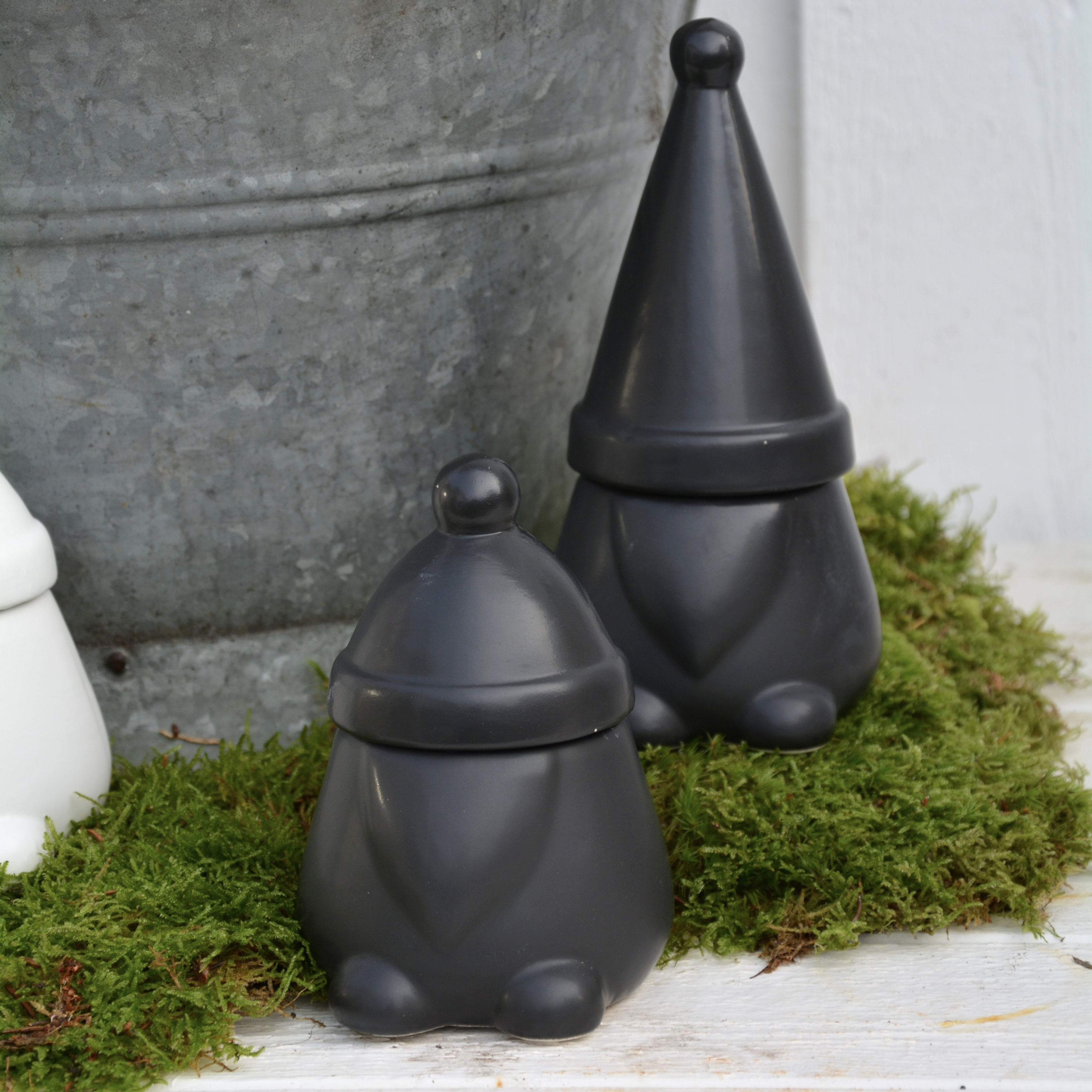 Tomte / skål svart liten. 12 cm