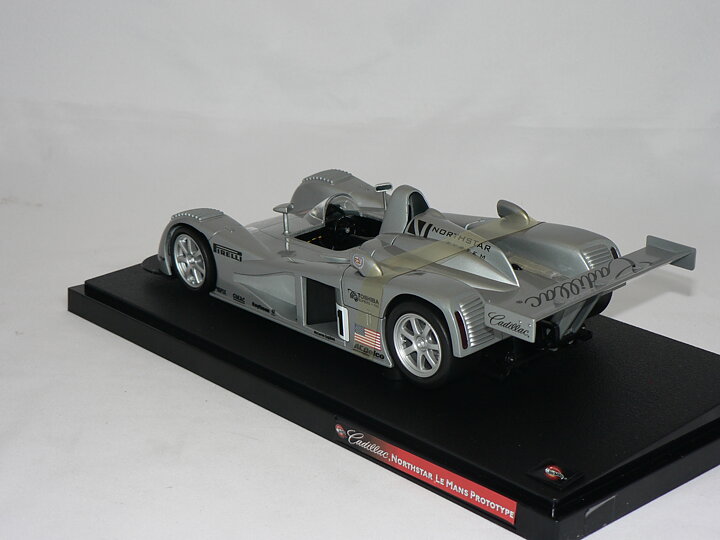 Cadillac LMP   1:18  Hot Wheels 