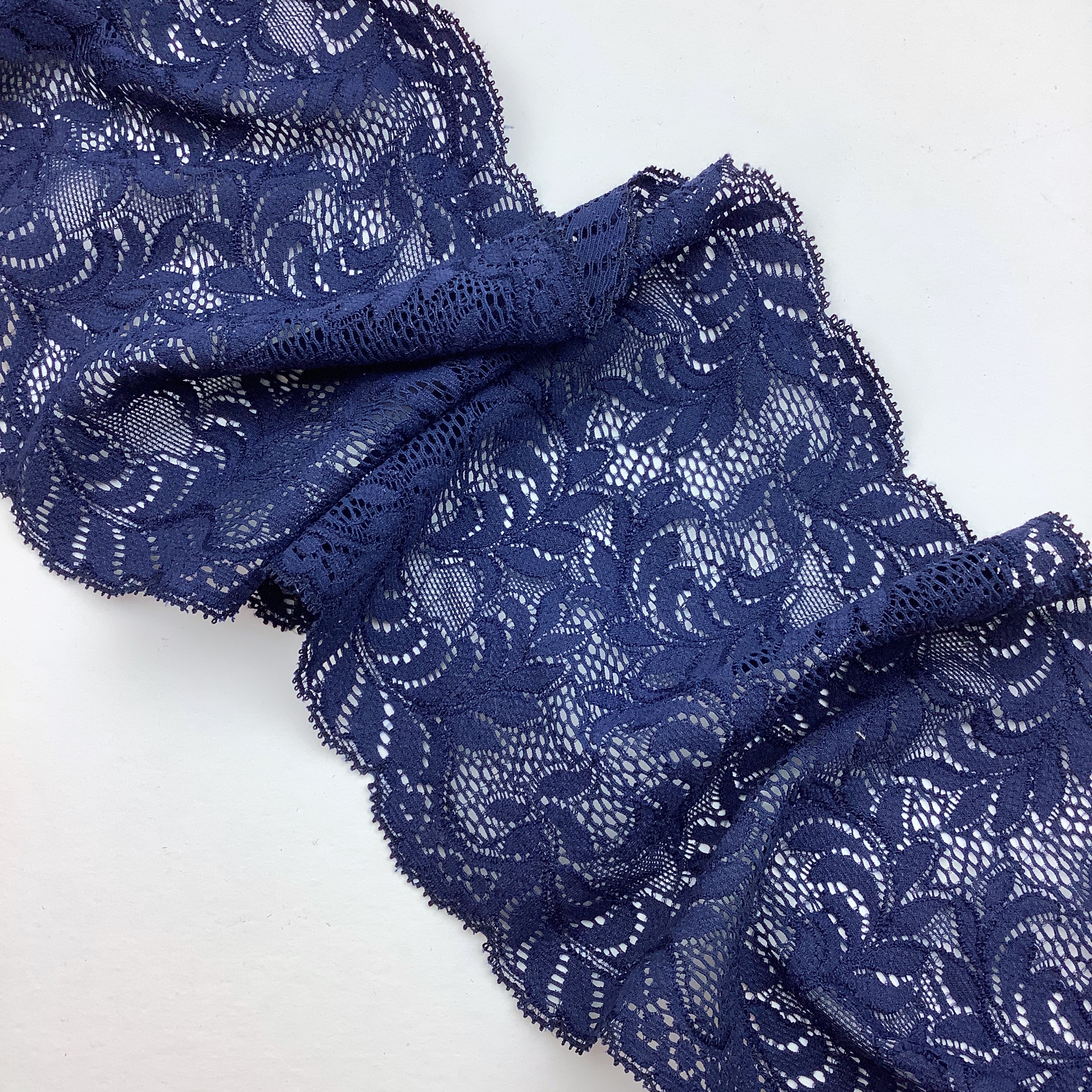 Stretch lace viscose Navy 16cm - G20851