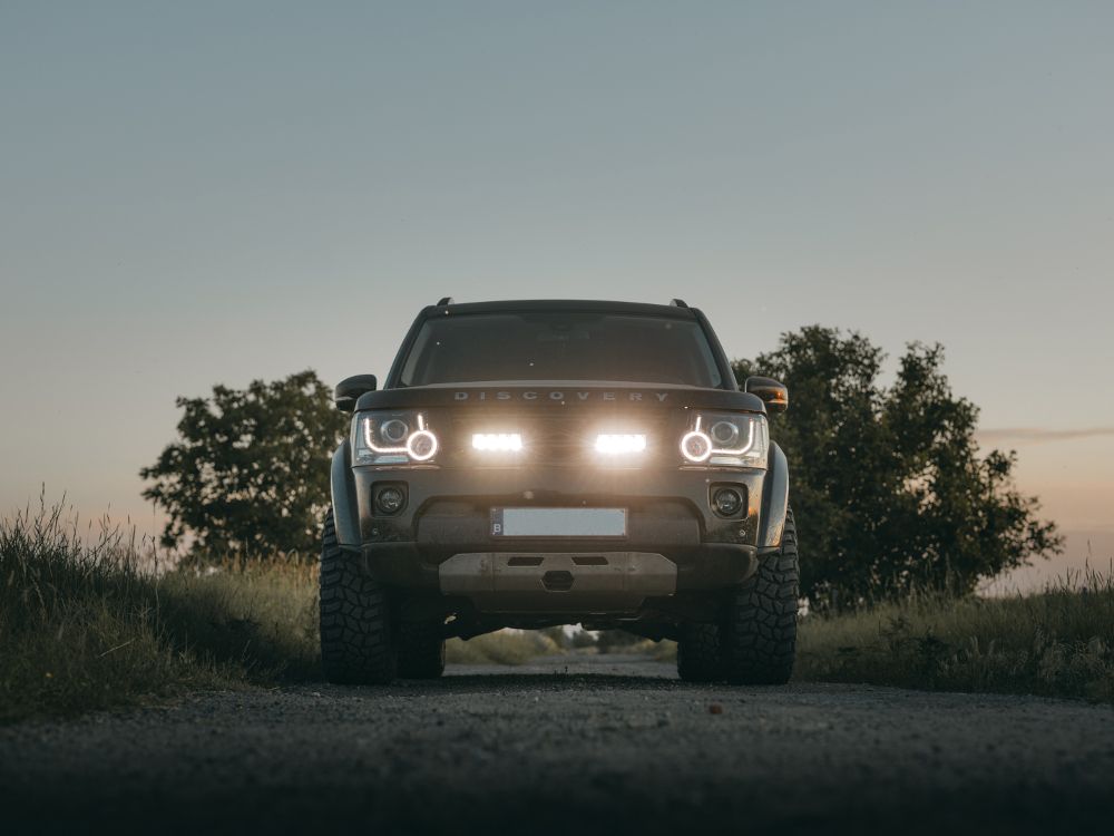 Land Rover Discovery 4 2014-2016 Grille Kit - Triple-R 750 - 3