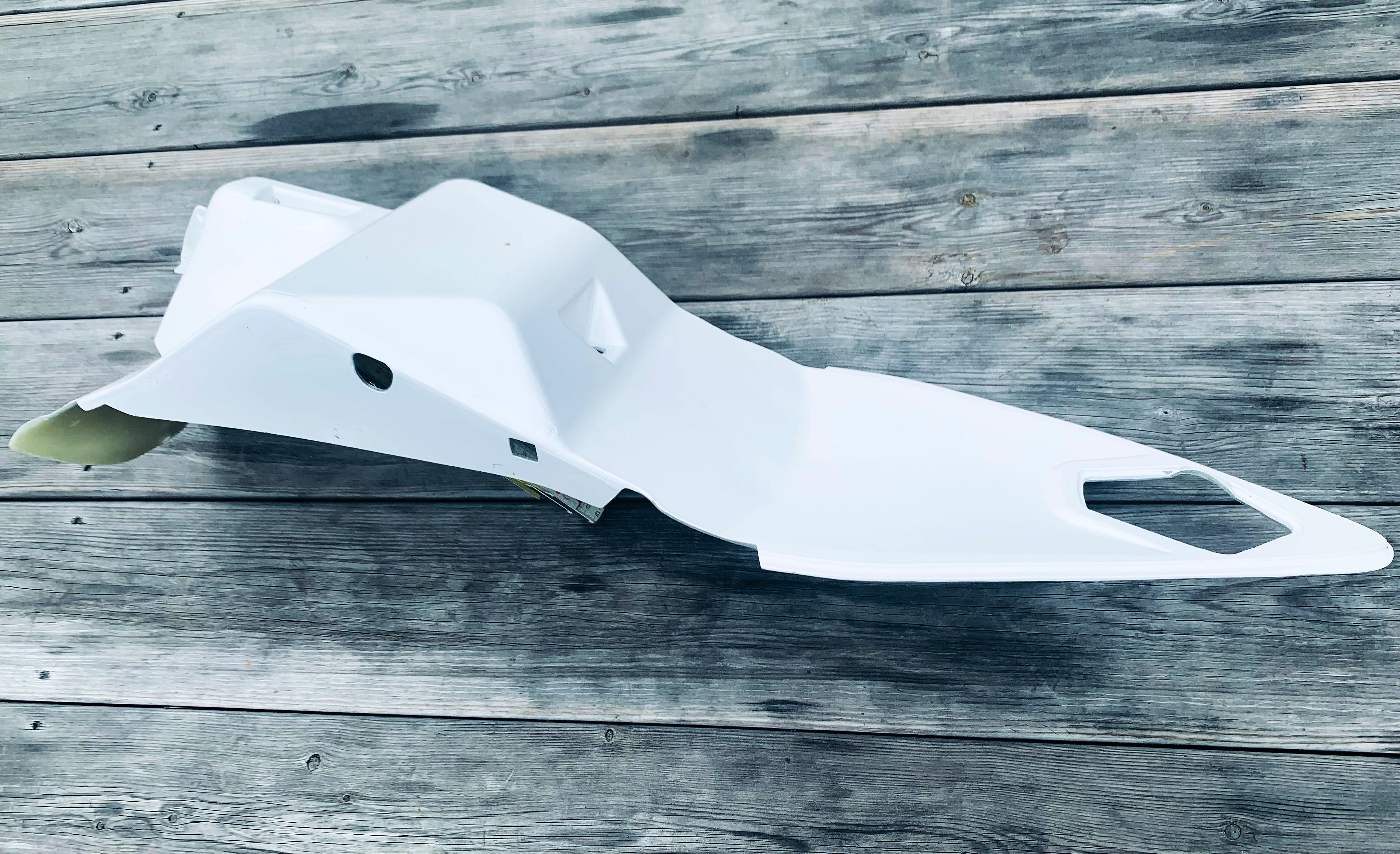 EBR 1190 RX / SX Undertray, Fiberglas - 3