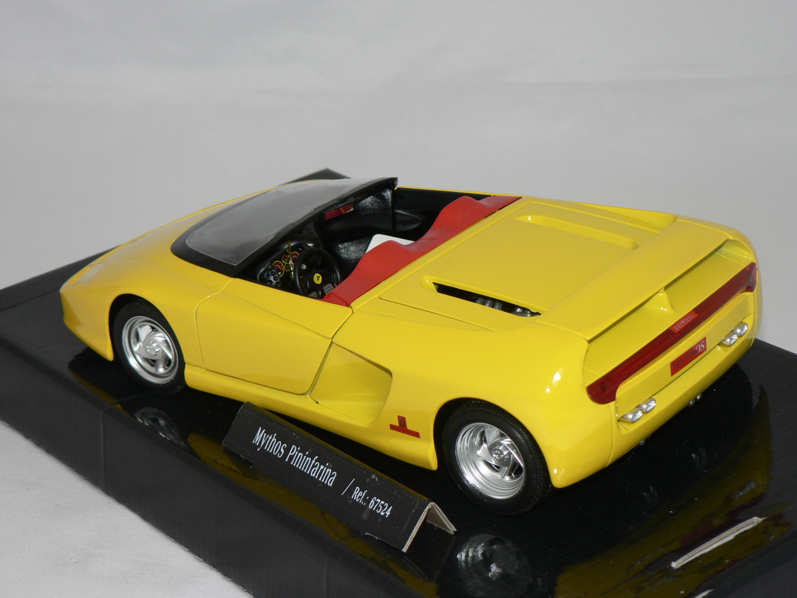 Ferrari Mythos Pininfarini  1:18  Guiloy - 2