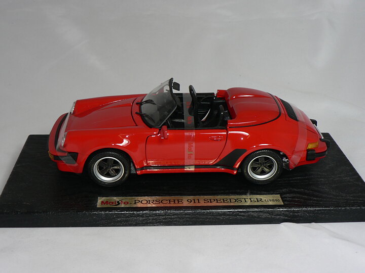 Porsche 911 Speedster  -1989  1:18  Maisto