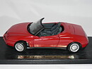 Alfa Romeo Spider -1995  1:18  Maisto