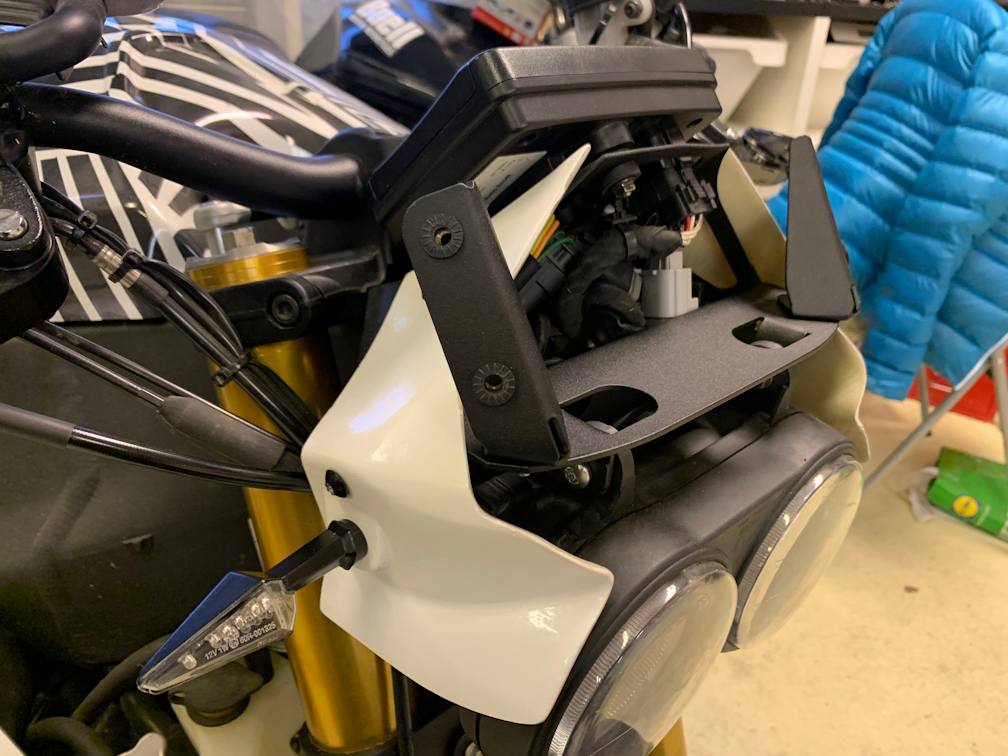 EBR  / Buell 1190 SX Dual Frontlamp Conversion Kit  - 9