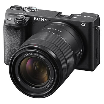 Sony Alpha A6400 + 18-135/3,5-5,6 OSS