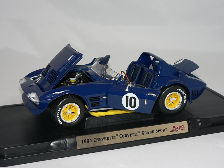 Chevrolet Corvette Grand Sport -1964  1:18  Road Legends/Lucky Die Cast