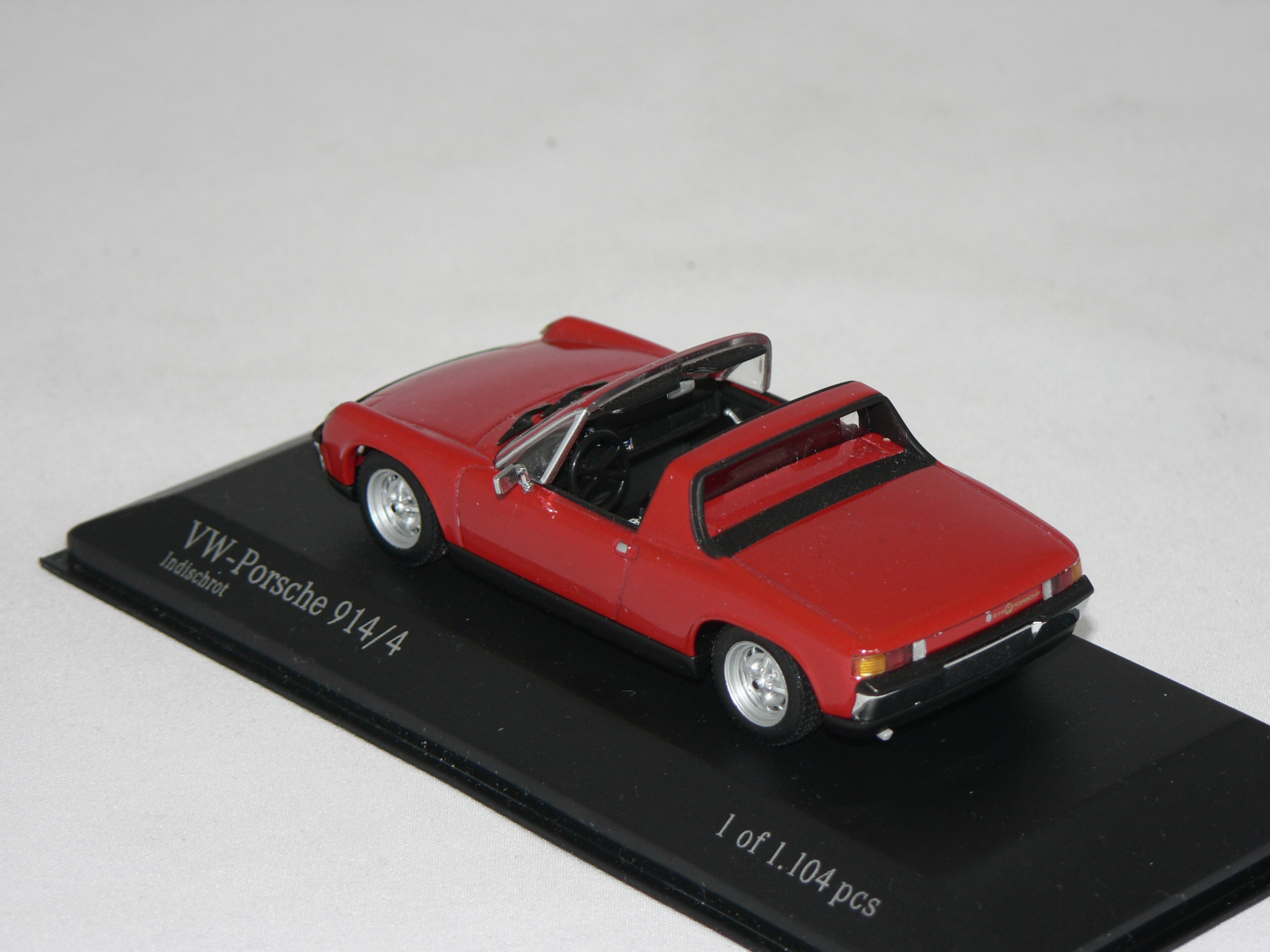 Porsche  914/4  1969-73 (1 of 1104 pcs)  1:43  Minichamps - 3