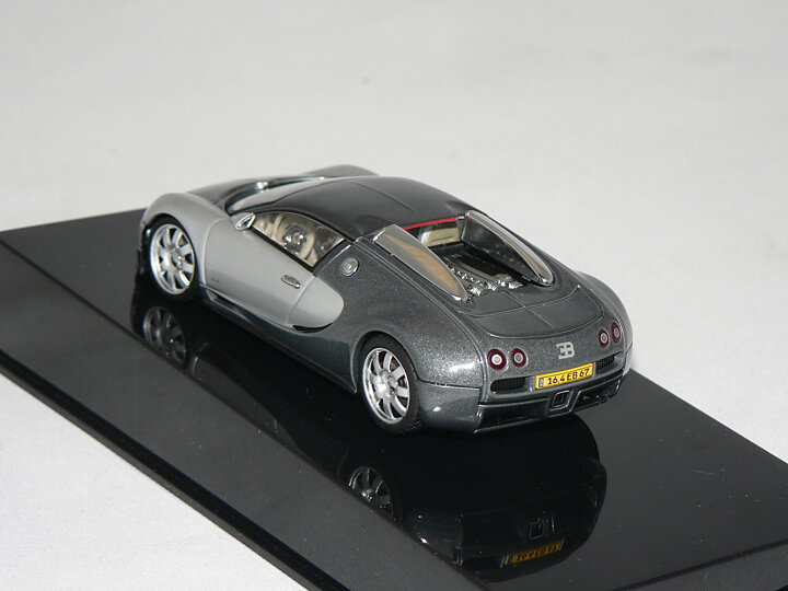 Bugatti EB 16.4 Veyron  1:43  Auto Art