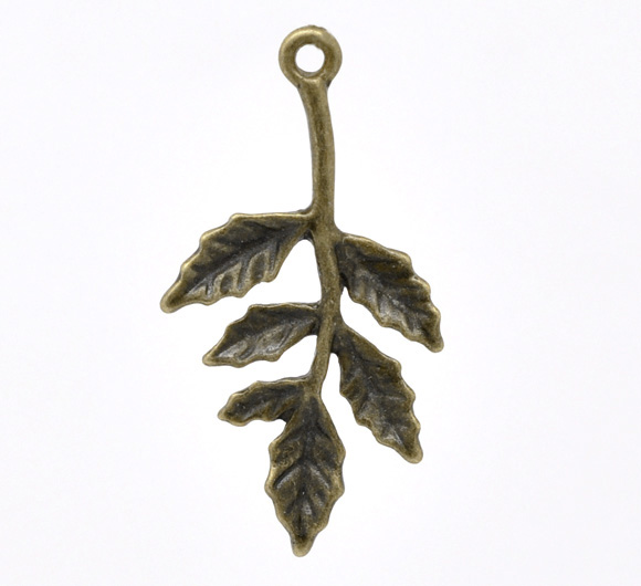 Charm - Leaf  bronze