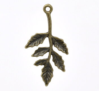 Charm - Leaf  bronze