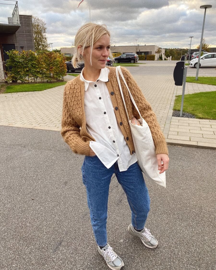 Jenny jacket kofta Petite Knit stickmönster på necessär