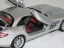 Mercedes Benz SLR McLaren -2003  1:18  CMC