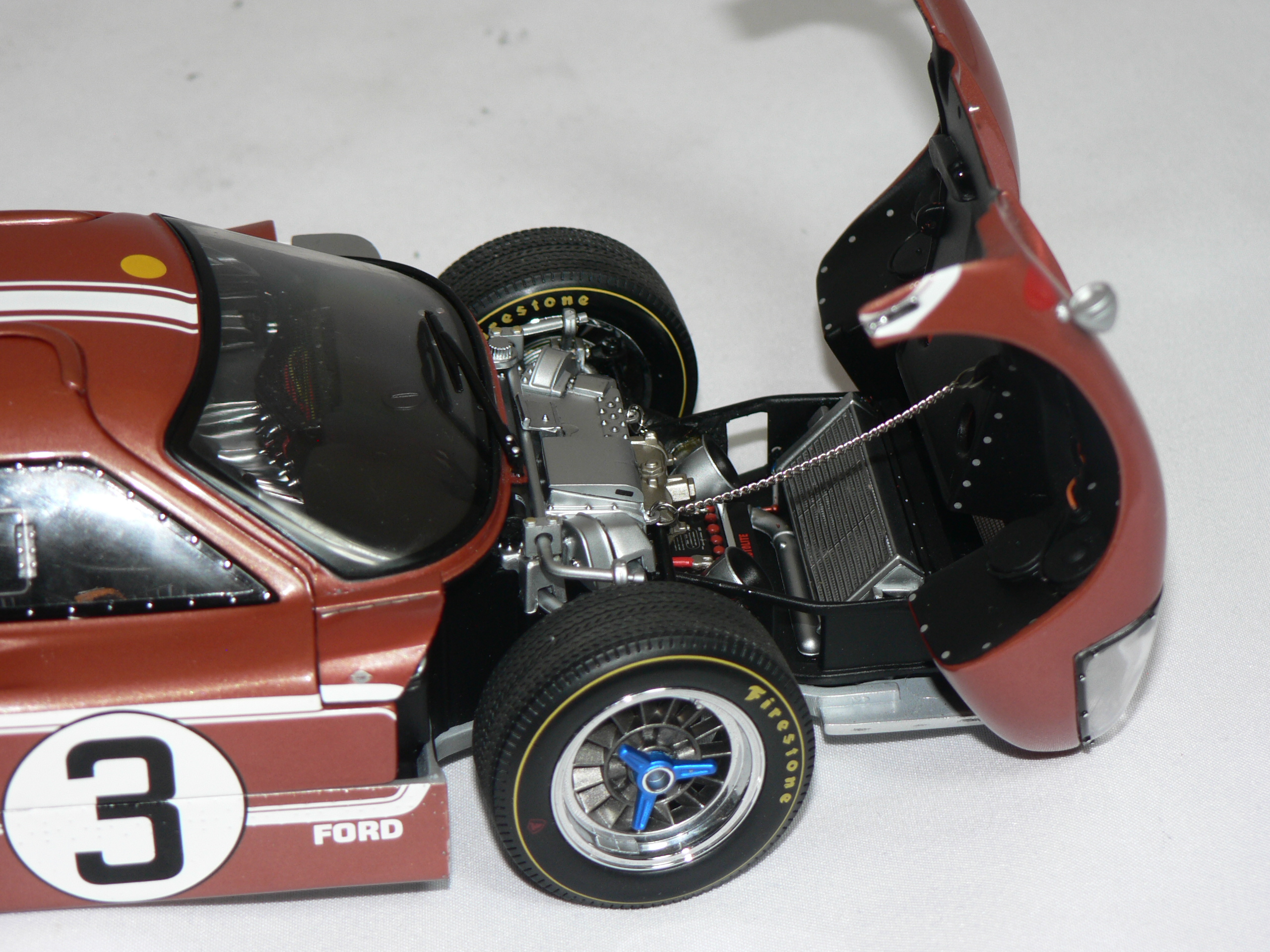 Ford GT40 Mk IV #3 (LE MANS 1967) M. ANDRETTI/L. BIANCHI  1:18  Exoto - 6