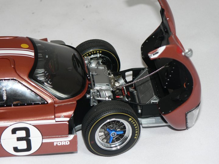 Ford GT40 Mk IV #3 (LE MANS 1967) M. ANDRETTI/L. BIANCHI  1:18  Exoto