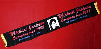 MICHAEL JACKSON  - Turnéhalsduk 1988