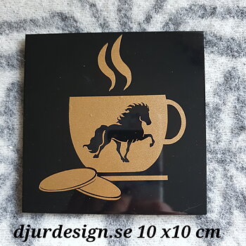 Fikarum Kaffekop  islandshäst & text 10x10 cm i olika färger.