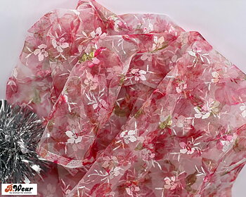 Vacker rosa mesh broderad blommor