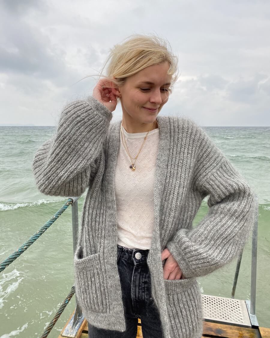 November Jacket Petite Knit stickmönster på kofta