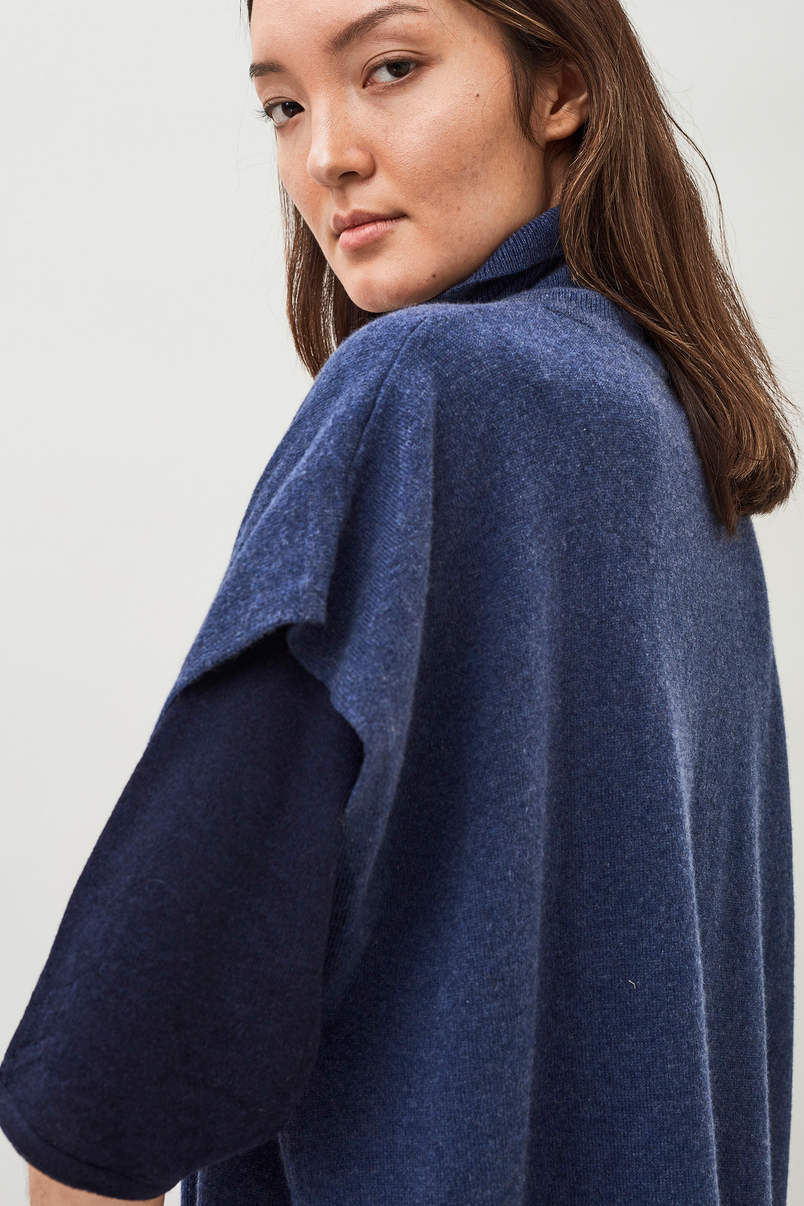 Blue store cashmere poncho