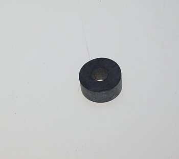 Gummibussning CM-18591 bakre motorkåpa Husqvarna Corona 3842 NOS