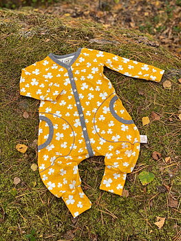 Clover Yellow