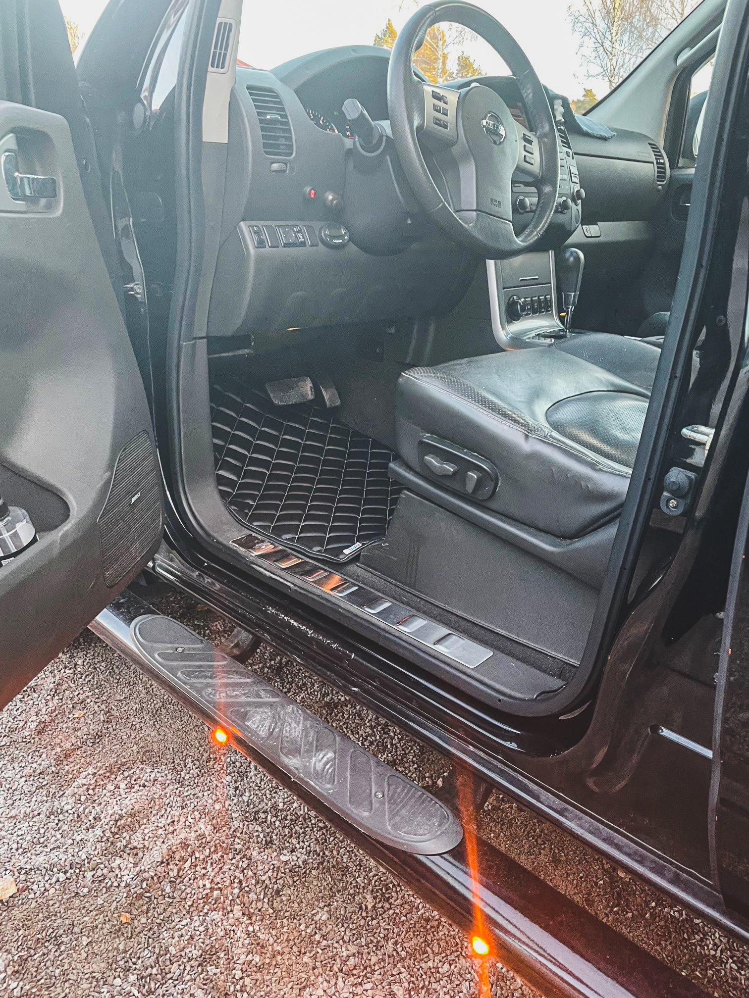 Mattset Nissan Navara D40 facelift 2010-2013 - Diamant - 4