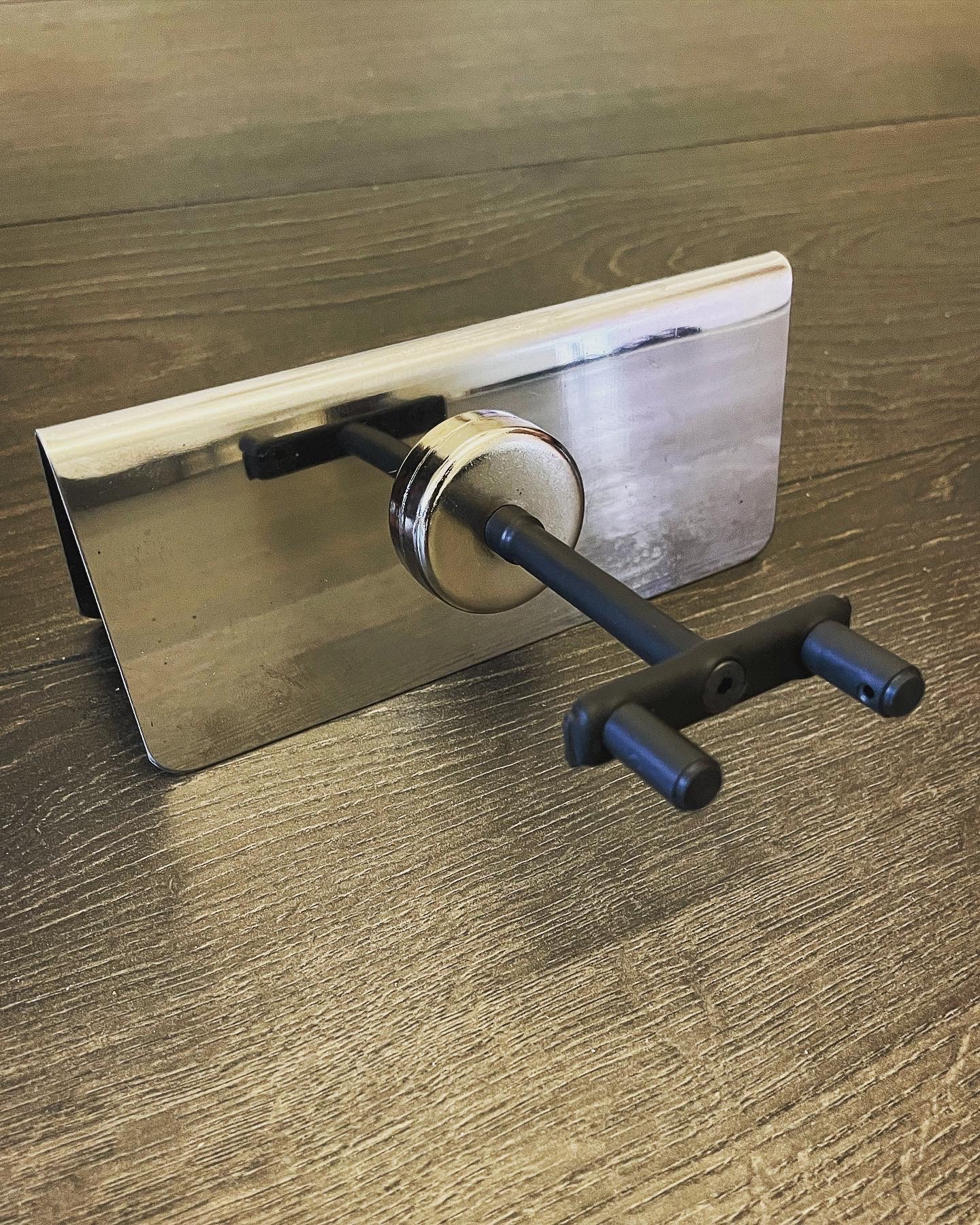 Varja V13 Clip Cord Hanger  - 3