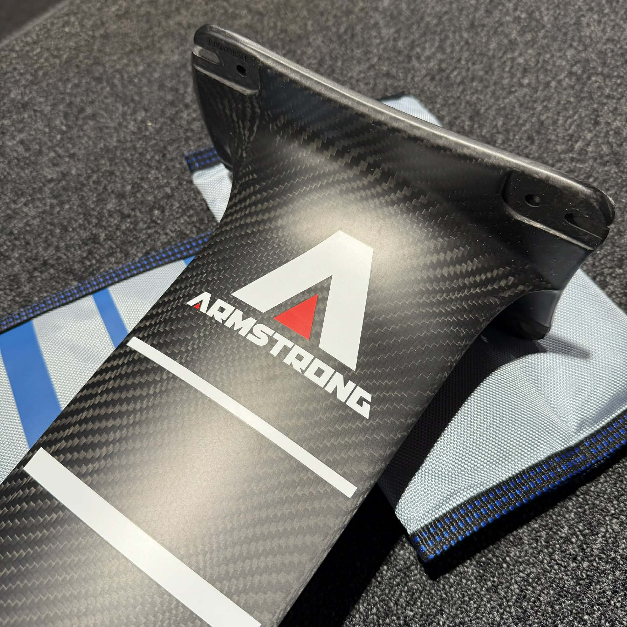 Begagnad foil mast Armstrong Carbon V2 85cm - 2