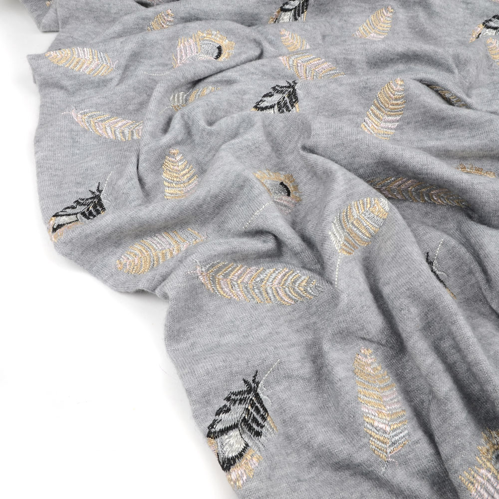 KNITTED VISCOSE - FEATHERS