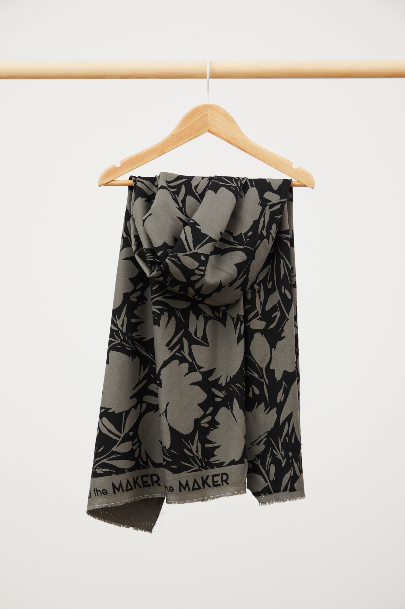 CREPE FLORAL - GRAY
